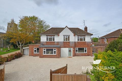 4 bed property, in St. Peters Road, £400,000