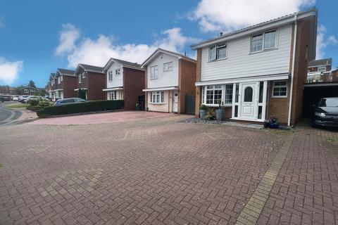 3 bed property, in Gamesfield Green, £245,000