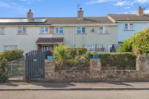 3 bed property, in Whippingtons Corner, £275,000