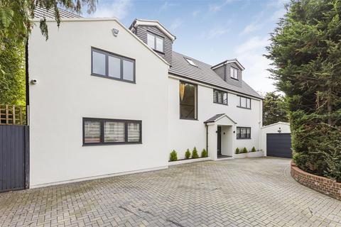 5 bed property, in The Drive, £2,250,000