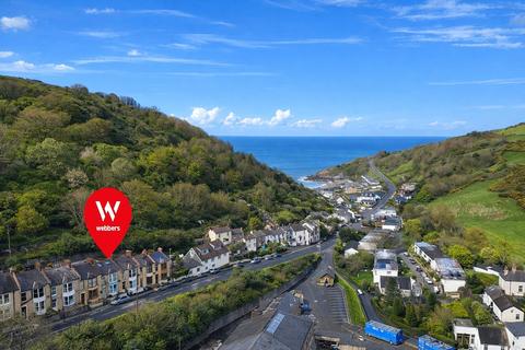 2 bed property, in Watermouth Road, £210,000