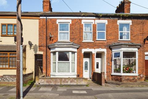 3 bed property, in Sherburn Street, £190,000