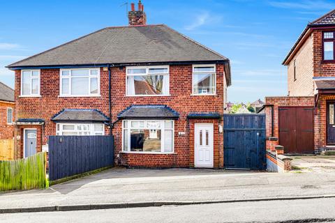 3 bed property, in Prospect Road, £230,000