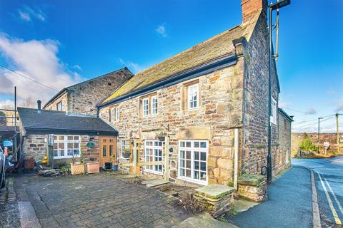 3 bed property, in Bryn Cottage, £300,000