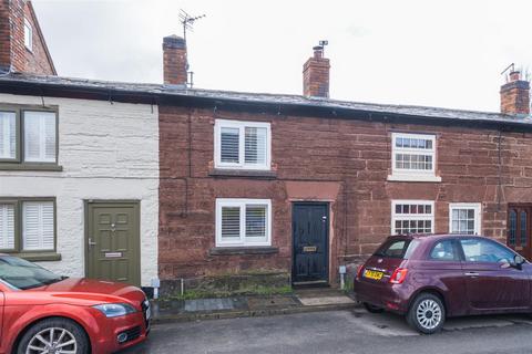 1 bed property, in Birch Heath Road, £285,000