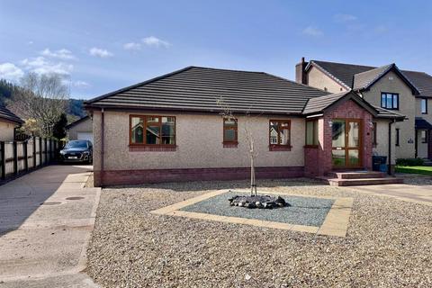 4 bed property, in Parc Conwy, £365,000