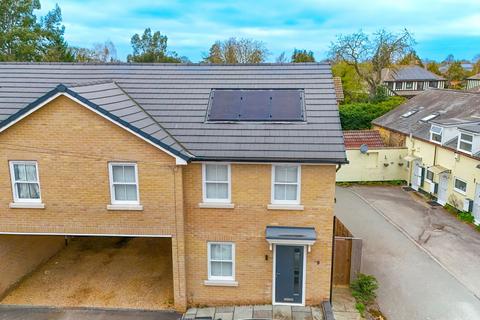 3 bed property, in Market Street, £325,000