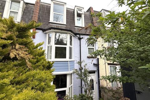 4 bed property, in Station Road, £235,000