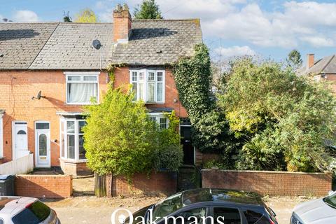 2 bed property, in Philip Sidney Road, £205,000