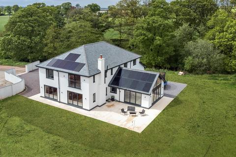 4 bed property, in Witheridge, £950,000