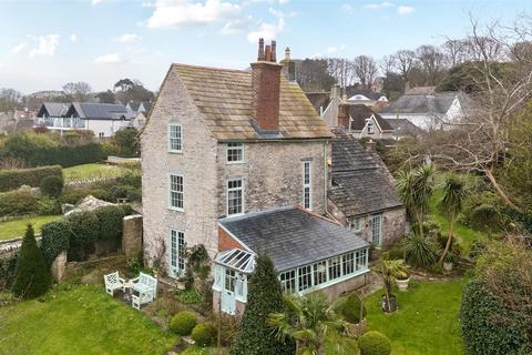 4 bed property, in Clarence Cottage, £1,250,000