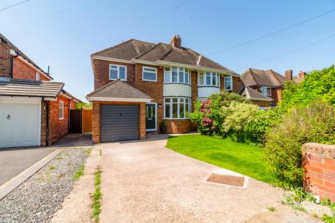 4 bed property, in Comberford Road, £445,000