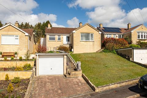 2 bed property, in Napier Road, £395,000