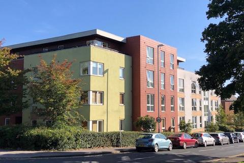 2 bed property, in Rampart Road, £149,950