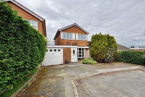 3 bed property, in Arlen Drive, £350,000