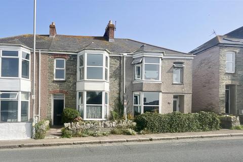 4 bed property, in Tower Road, £334,995