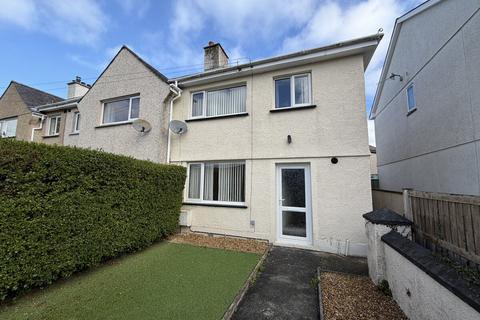 3 bed property, in Maes Ogwen, £174,950