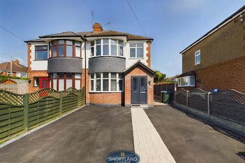 3 bed property, in Lichfield Road, £315,000