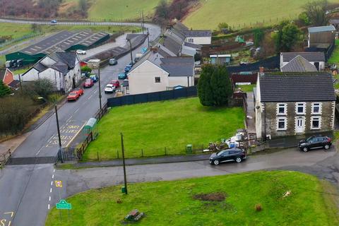 3 bed property, in Plot 1, £95,000