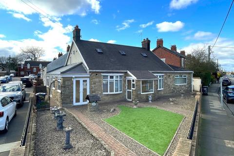 3 bed property, in Langholm Road, £357,500