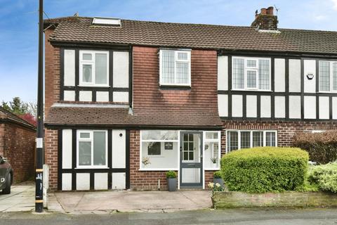 4 bed property, in Stanley Drive, £695,000