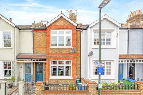 4 bed property, in Crane Road, £965,000