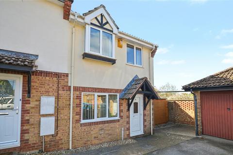 3 bed property, in Bryer Close, £210,000