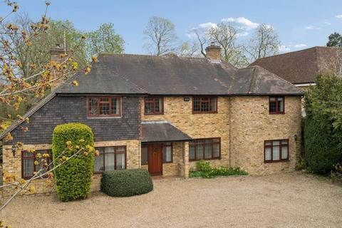6 bed property, in Camp Road, £2,100,000