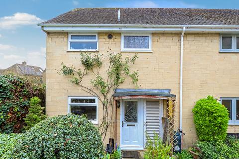 2 bed property, in Eynsham, £280,000