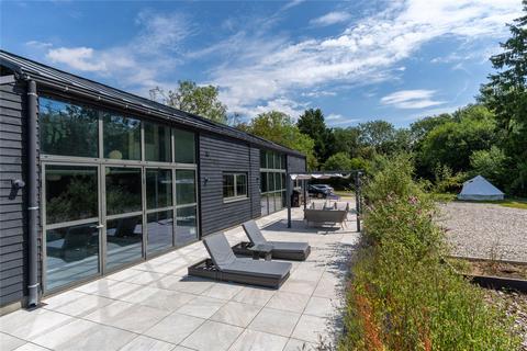 4 bed property, in Abbess Roding, £1,100,000