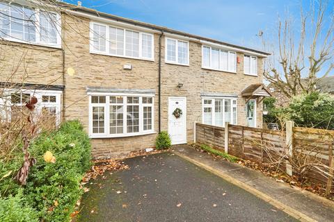 3 bed property, in Lombard Street, £230,000