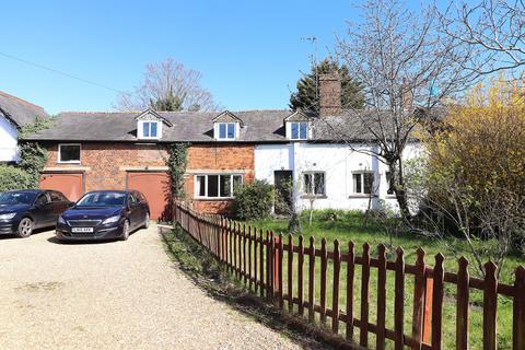 4 bed property, in Stanmore Road, £650,000