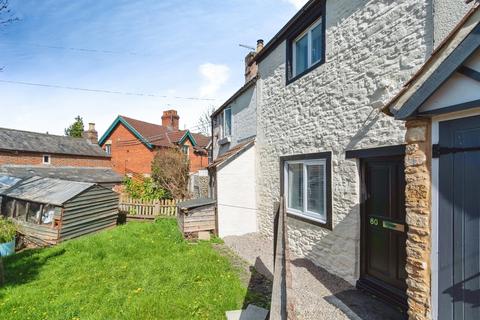 2 bed property, in Lowden, £210,000