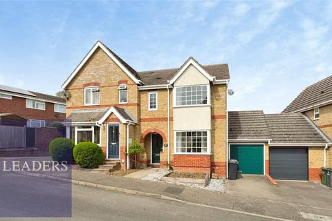 3 bed property, in Beech Avenue, £315,000