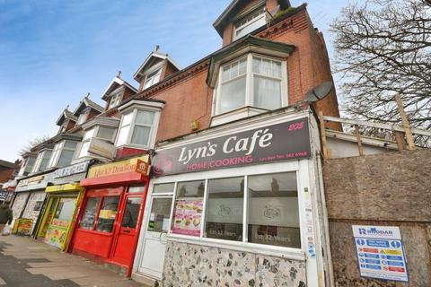 3 bed property, in Narborough Road, £335,000