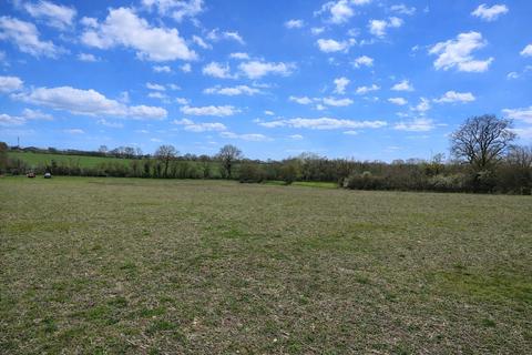 Studio, in Somersham, £90,000