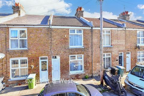 3 bed property, in Gainsboro Road, £255,000