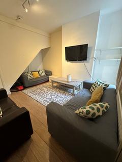 5 bed property, in Heeley Road, £375,000