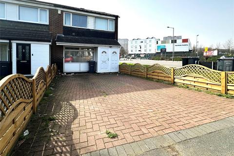 3 bed property, in Great Francis Street, £240,000