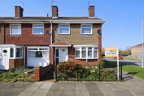 3 bed property, in Glentworth Avenue, £100,000