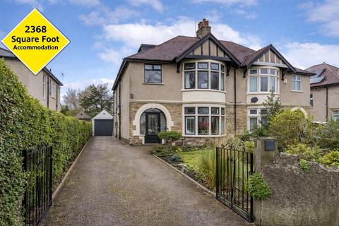 6 bed property, in Broadway, £550,000