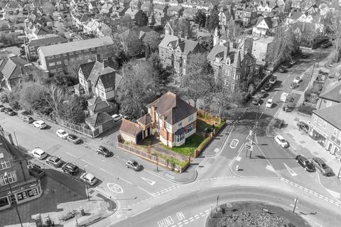 Land, in Spen Road, £550,000