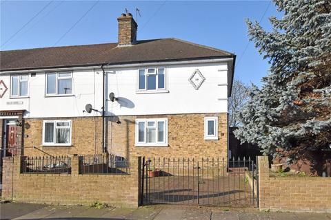 3 bed property, in Tallis Grove, £525,000