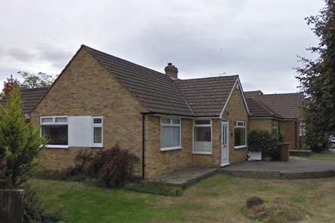 4 bed property, in Brookside Crescent, £599,999