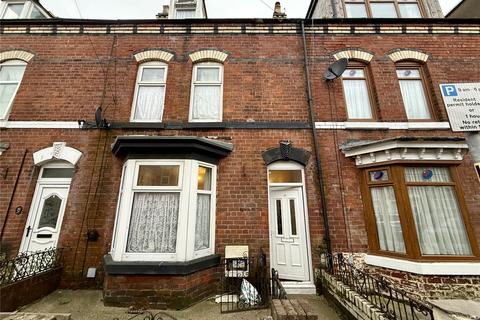 4 bed property, in St. Hilda Street, £125,000