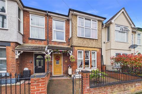 6 bed property, in Haward Street, £230,000