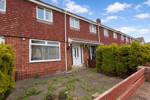3 bed property, in Drayton Road, £95,000