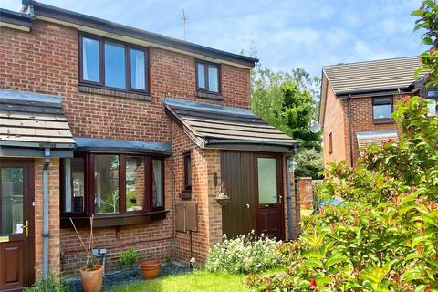 3 bed property, in Tamar Way, £400,000