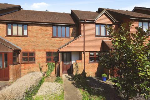 2 bed property, in The Grange, £310,000