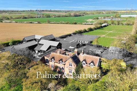 3 bed property, in Thurleston Lane, £675,000